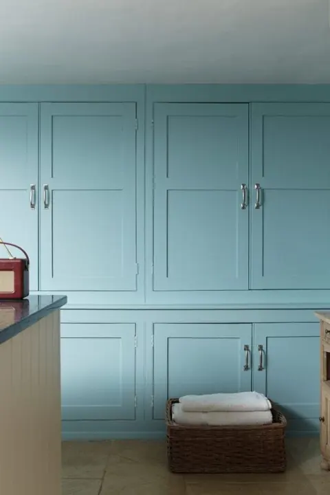 Ambiance peinte en Blue Ground de Farrow & Ball