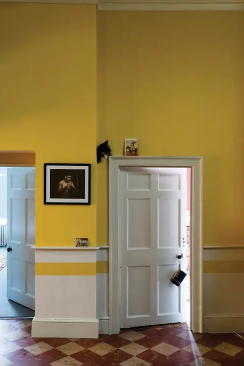 Ambiance peinte en Babouche de Farrow & Ball