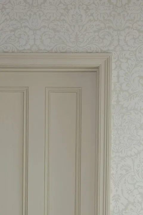 Ambiance peinte en Joa's White de Farrow & Ball