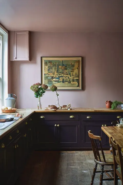 Ambiance peinte en Paean Black de Farrow & Ball
