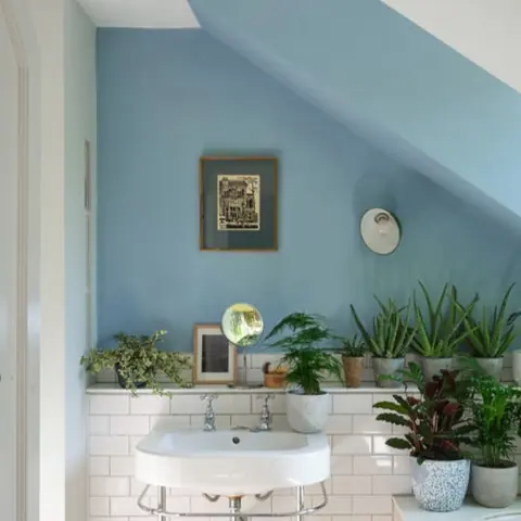 Ambiance peinte en Kittiwake de Farrow & Ball
