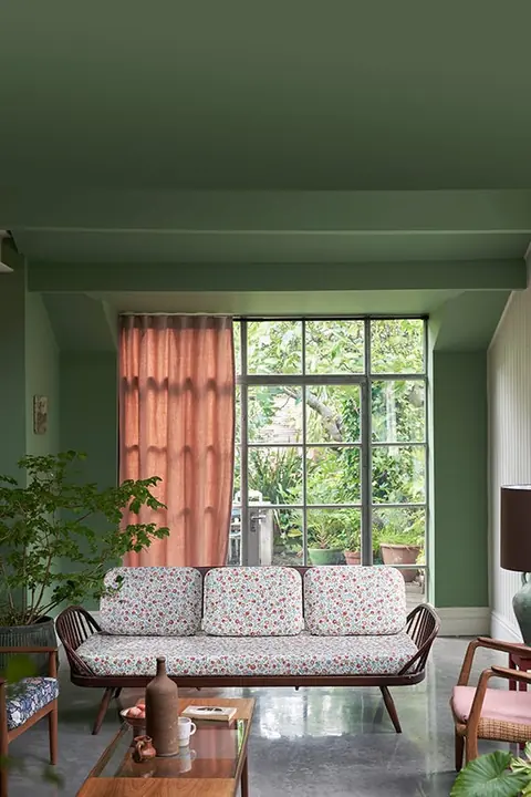 Ambiance peinte en Suffield Green de Farrow & Ball