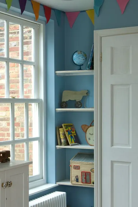 Ambiance peinte en Lulworth Blue de Farrow & Ball