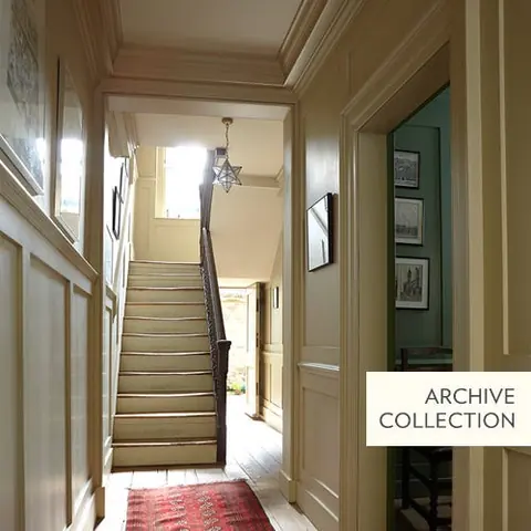 Ambiance peinte en Light Stone de Farrow & Ball